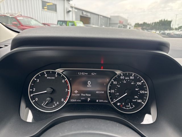 2024 Nissan Rogue SV photo 3