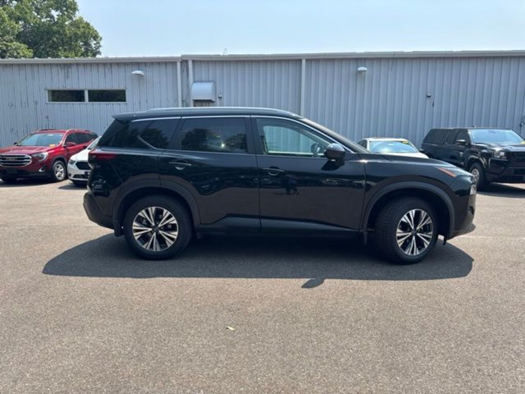 Used 2023 Nissan Rogue SV SUV