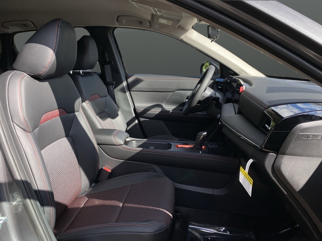 2026 Nissan KICKS SR AWD - Photo 25