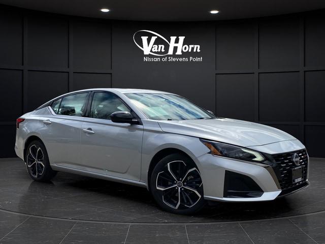 2025 Nissan Altima 2.5 SR AWD's photo