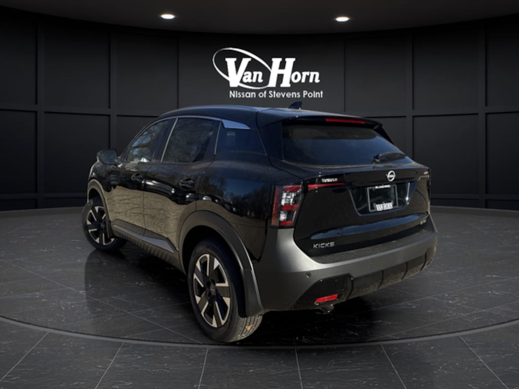 New 2026 Nissan Kicks SV SUV