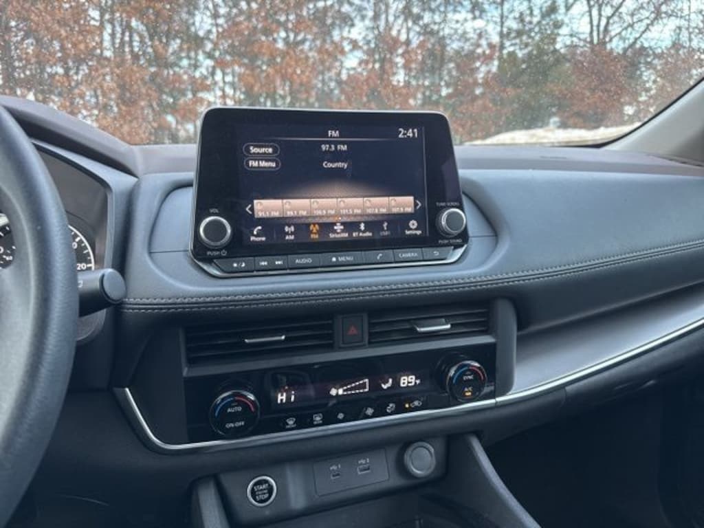 Used 2023 Nissan Rogue SV SUV