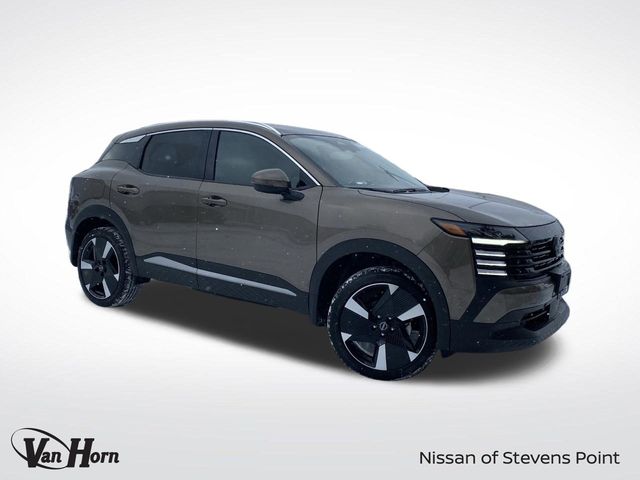 2025 Nissan Kicks SR's photo