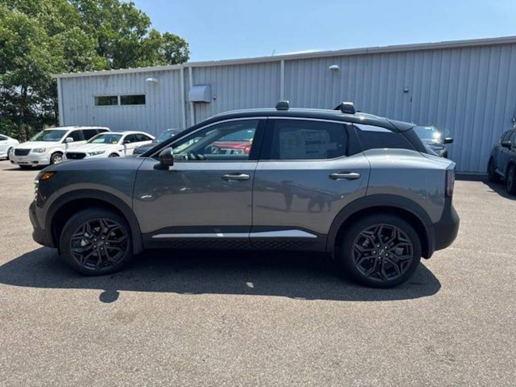 Certified 2025 Nissan Kicks SR SUV