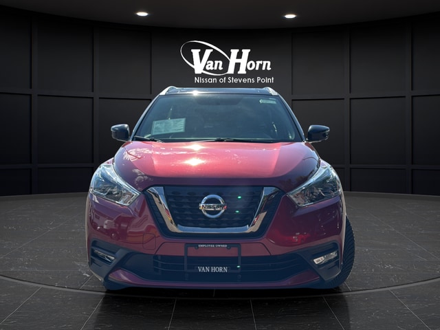 Used 2019 Nissan Kicks SR with VIN 3N1CP5CU0KL538484 for sale in Stevens Point, WI