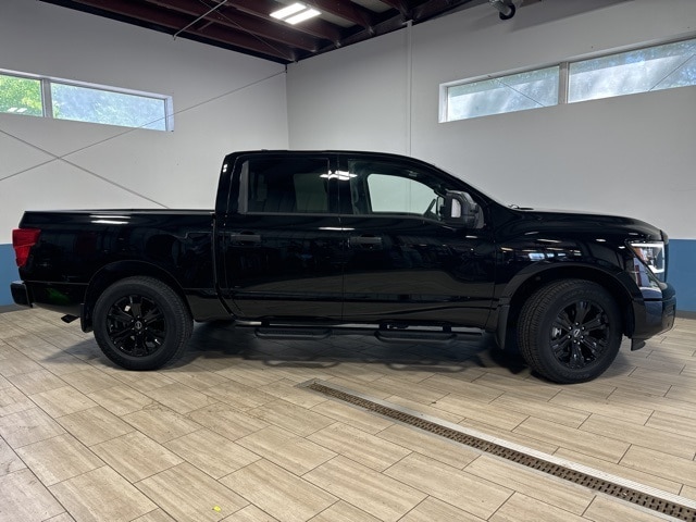 Certified 2024 Nissan Titan SV with VIN 1N6AA1ED6RN101933 for sale in Stevens Point, WI
