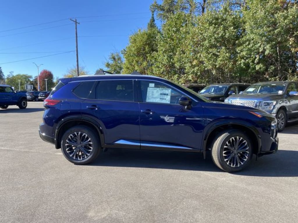 New 2026 Nissan Rogue Platinum SUV