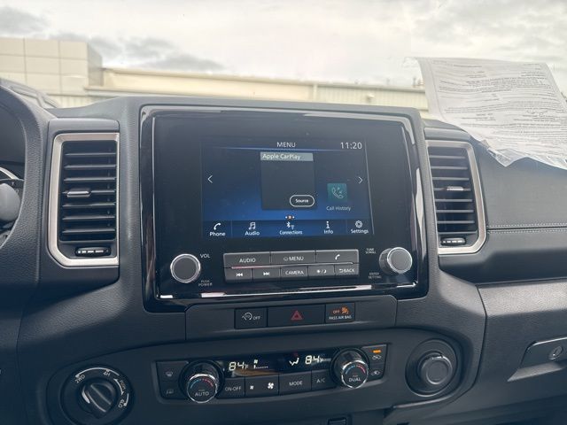 2024 Nissan Frontier SV photo 4