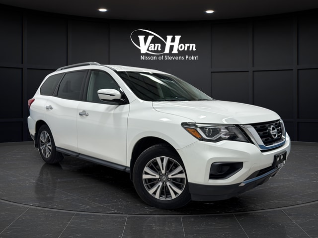 2020 Nissan Pathfinder S 2WD's photo