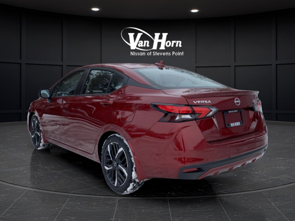 Certified 2025 Nissan Versa 1.6 SR Sedan