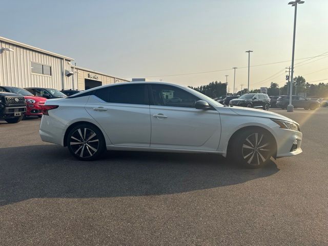 Used 2021 Nissan Altima SR with VIN 1N4BL4CV5MN376531 for sale in Stevens Point, WI