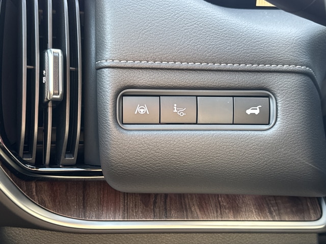 2026 Nissan Armada Platinum - Photo 26