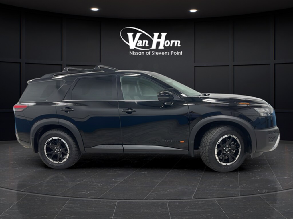 Used 2025 Nissan Pathfinder Rock Creek SUV