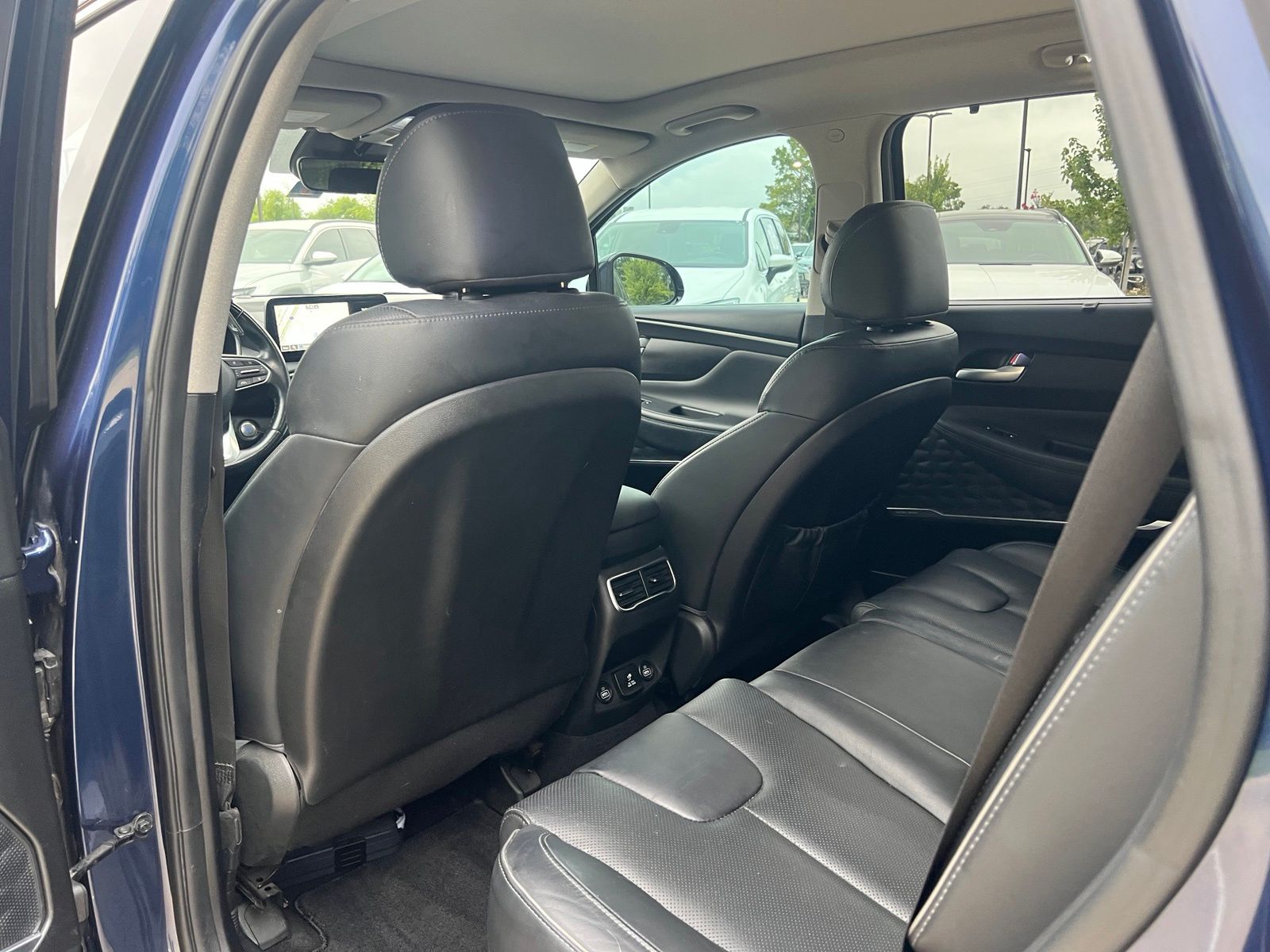2023 Hyundai Santa Fe Limited - Photo 18
