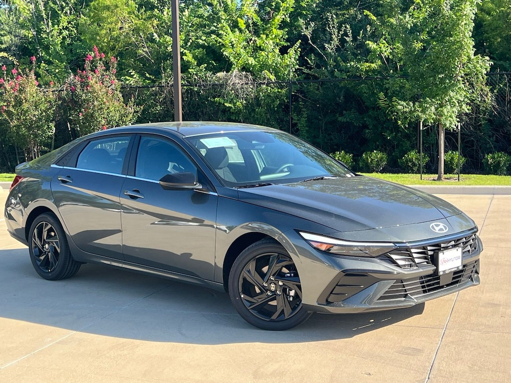 New 2026 Hyundai Elantra SEL Sport Premium Sedan
