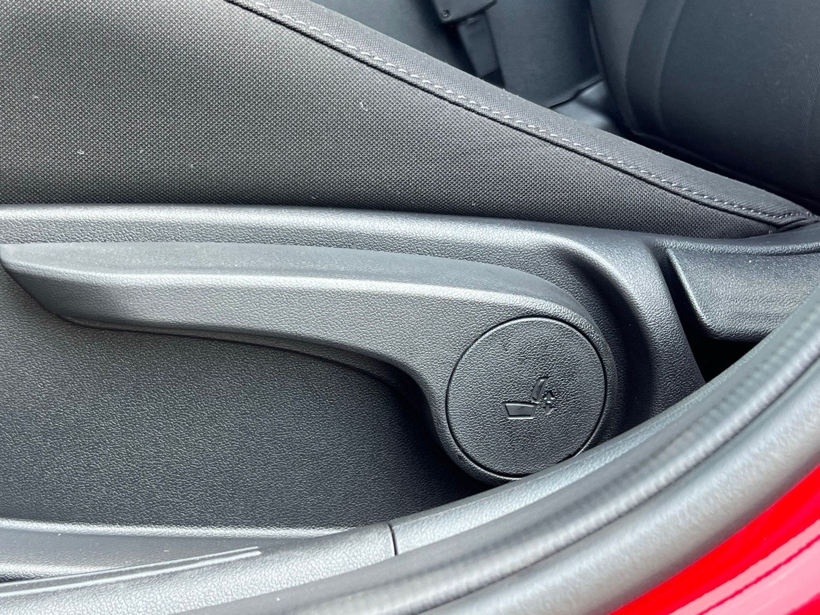 2025 Hyundai Elantra Blue - Photo 24