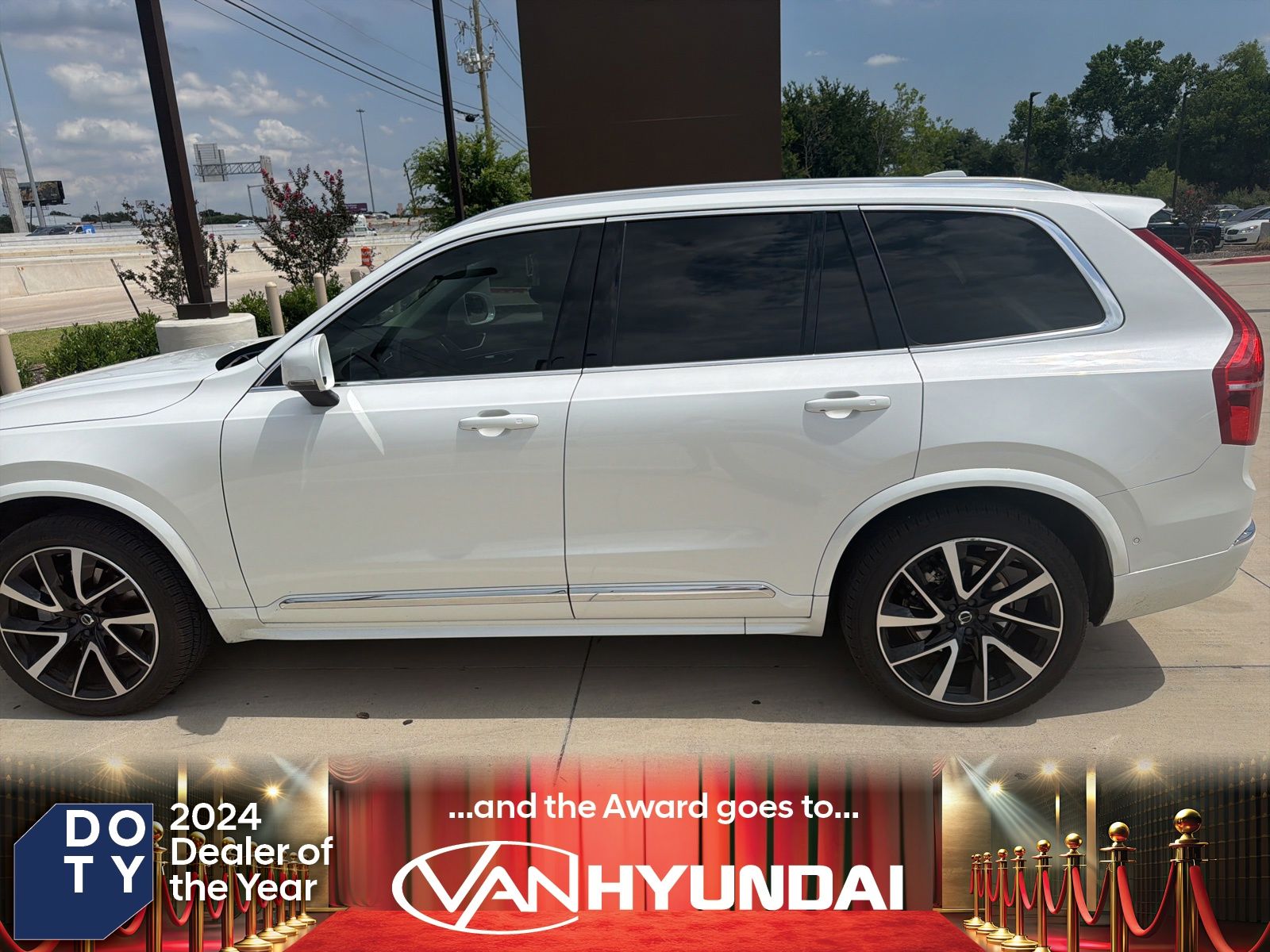 2023 Volvo XC90 B6 Plus 6-Seater 4WD's photo