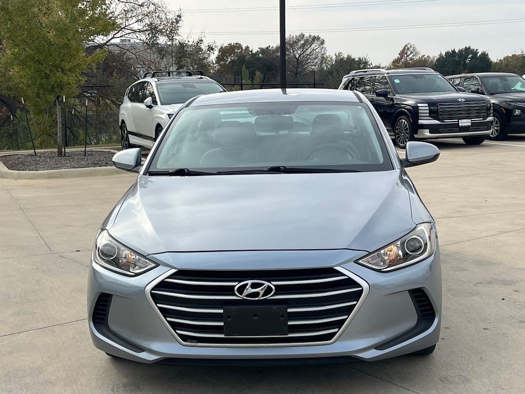 Used 2017 Hyundai Elantra SE Sedan