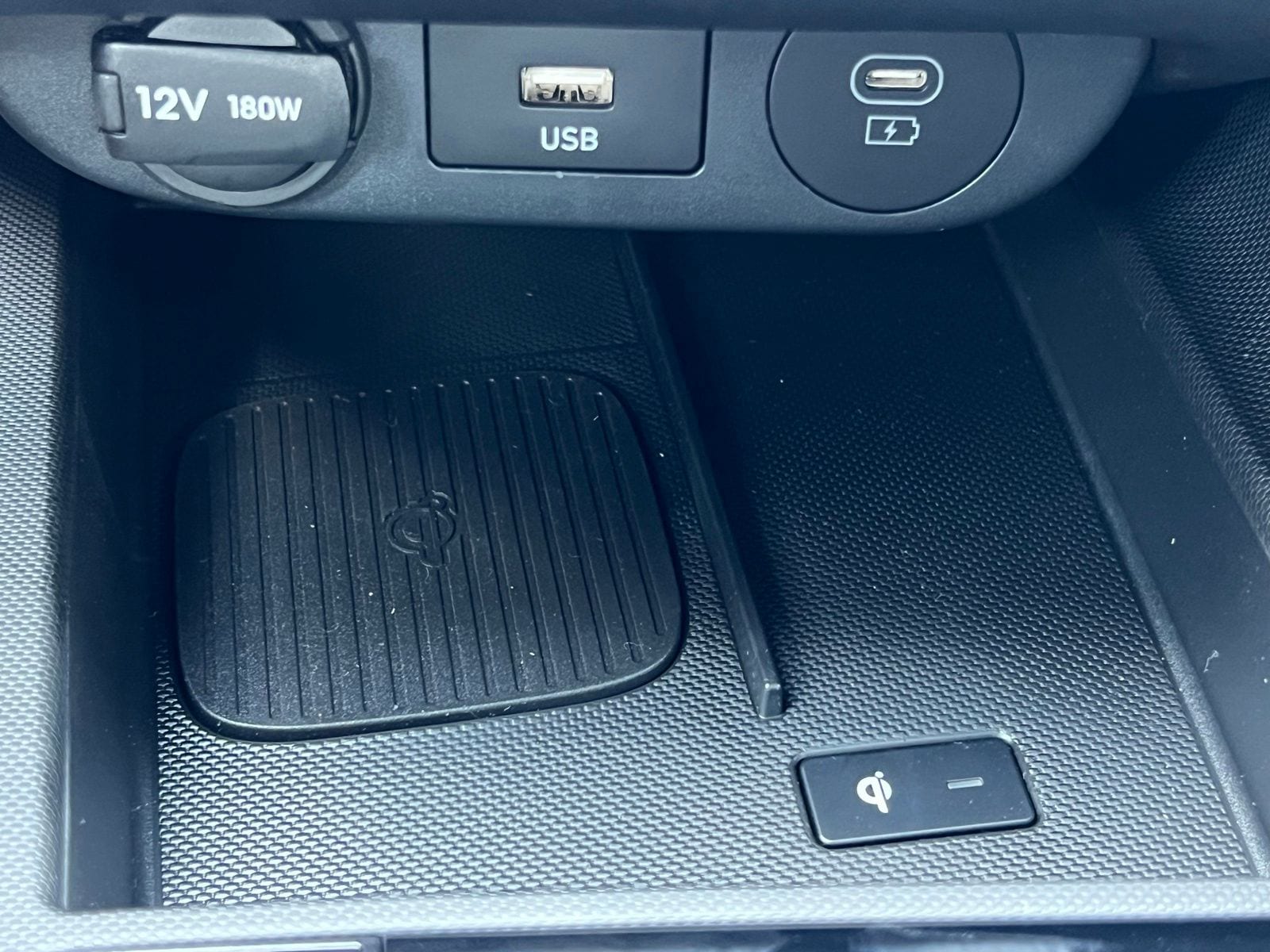 2025 Hyundai Elantra Blue - Photo 31
