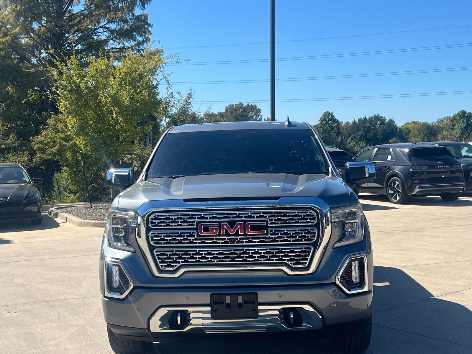 2020 Gmc Sierra 1500 Denali photo 2