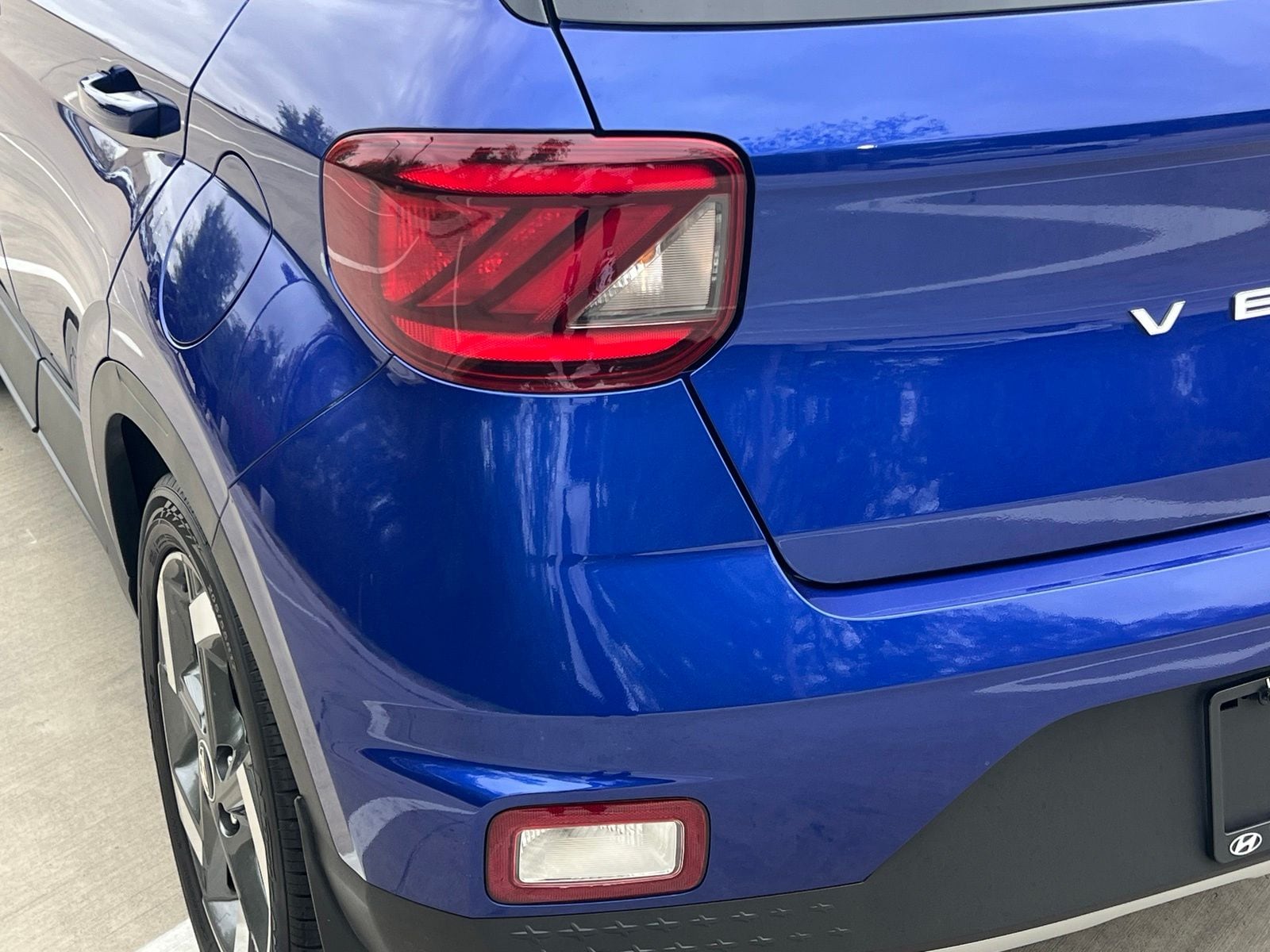 2025 Hyundai Venue SEL - Photo 13