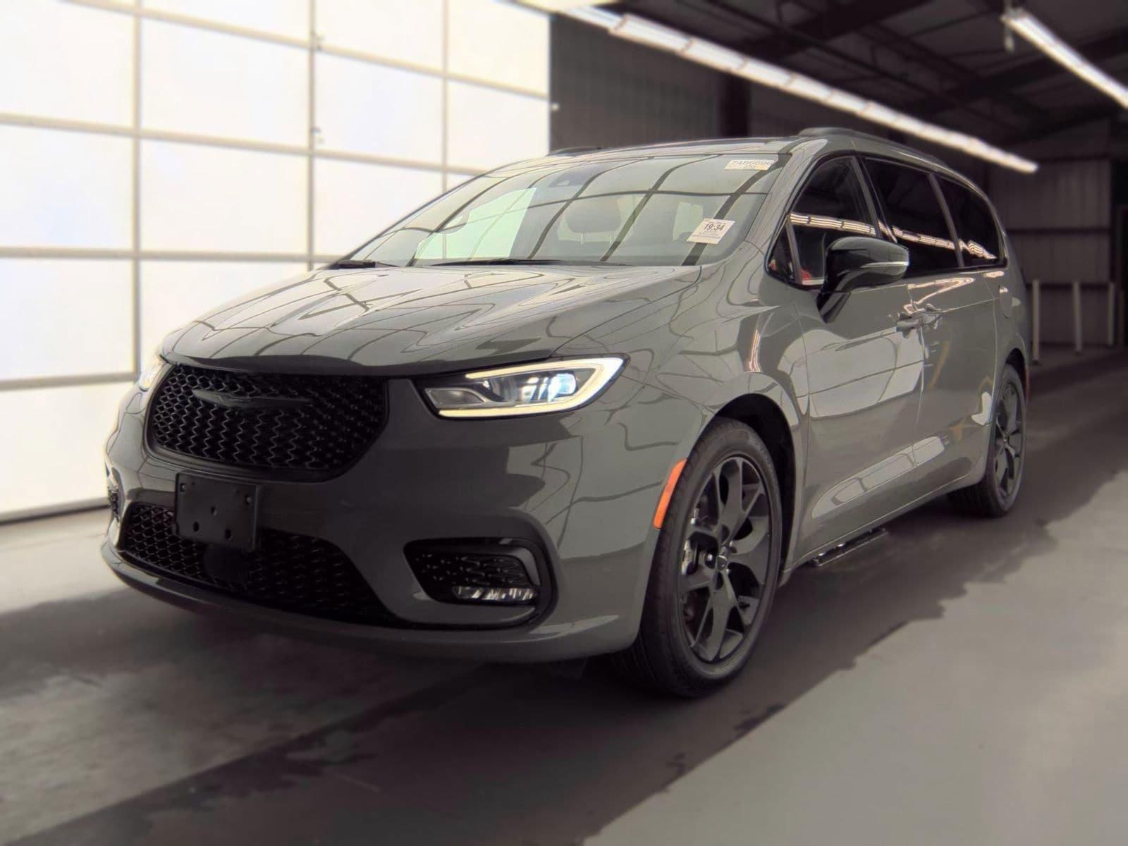 2025 Chrysler Pacifica