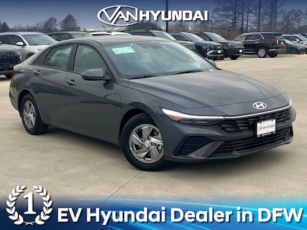 2026 Hyundai Elantra SE Sedan