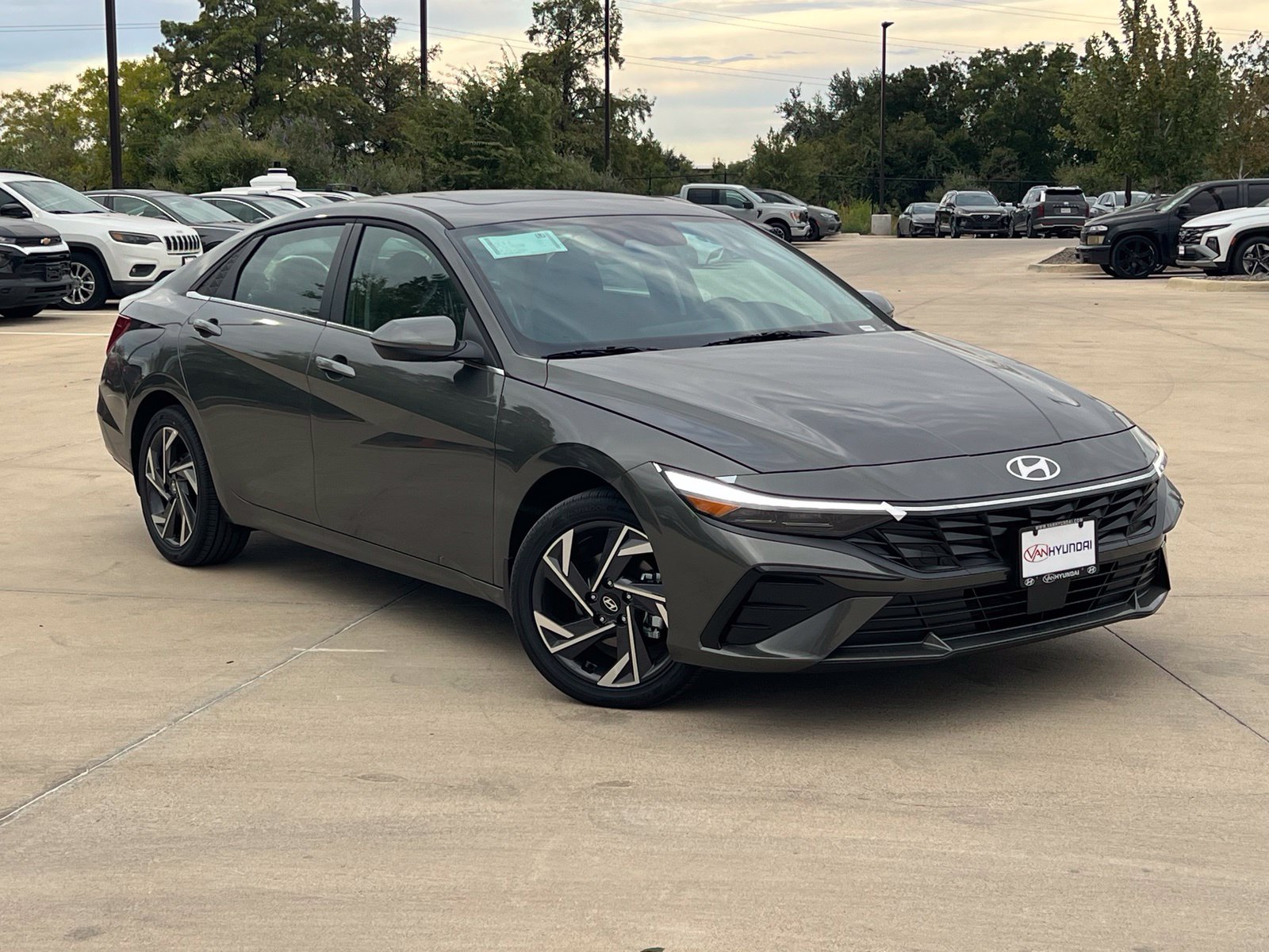2026 Hyundai Elantra Hybrid