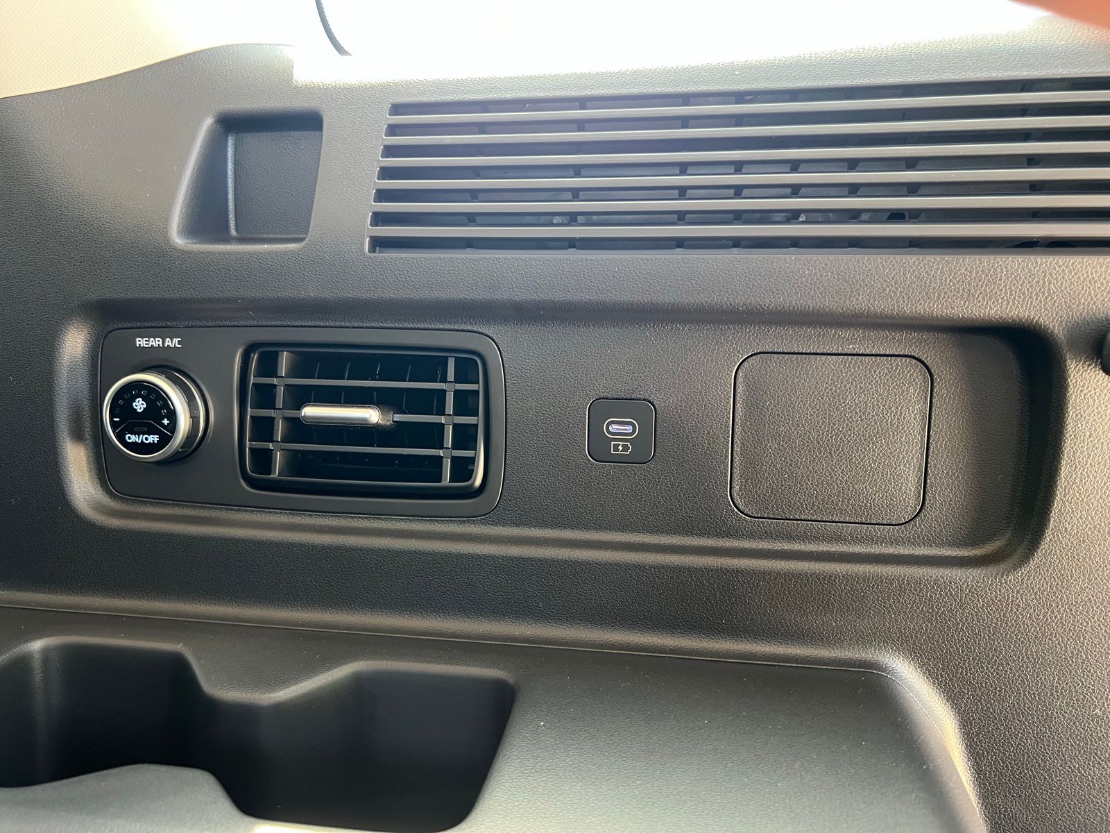 2026 Hyundai Santa Fe SEL - Photo 18