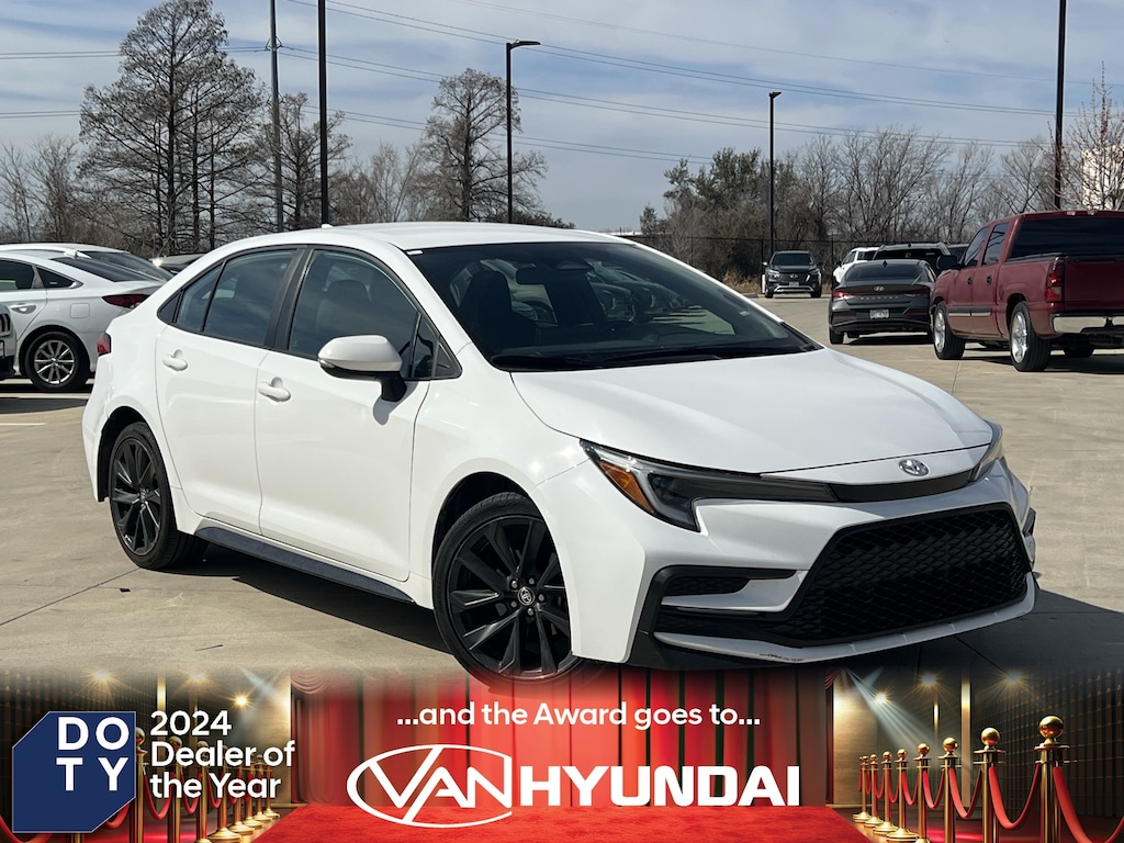 Used 2023 Toyota Corolla SE Sedan