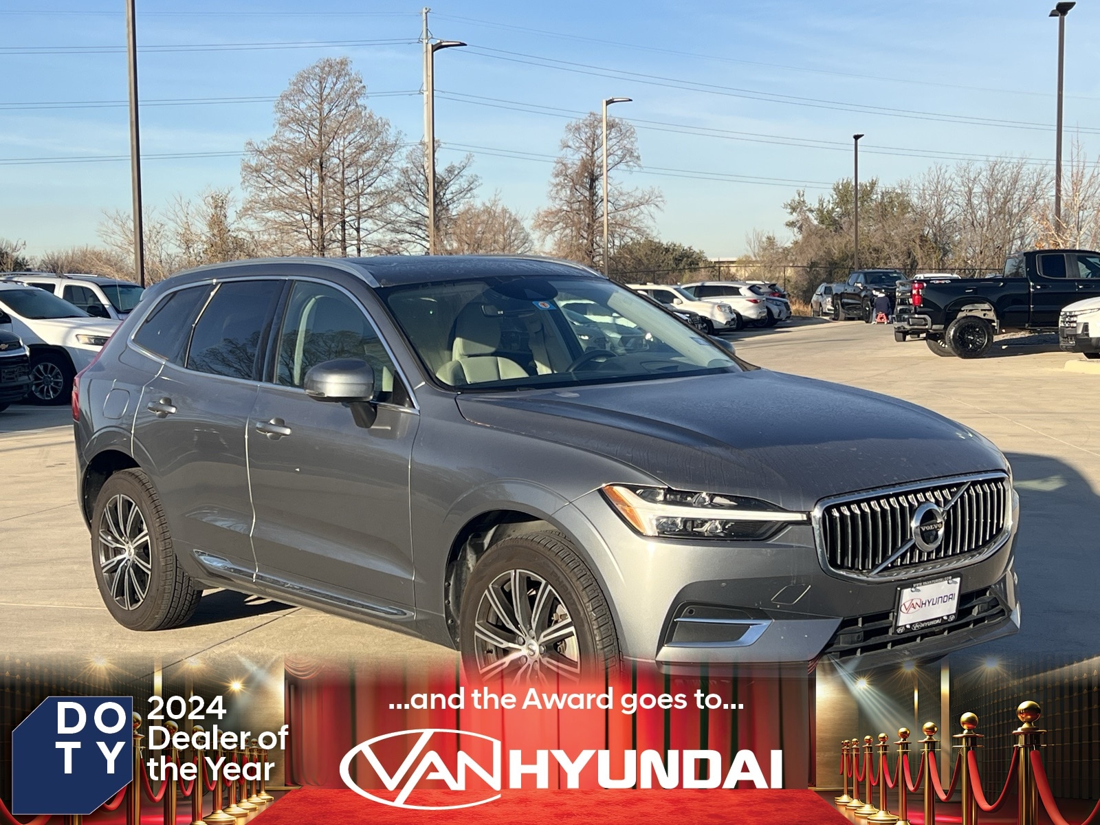 2021 Volvo XC60 Inscription's photo