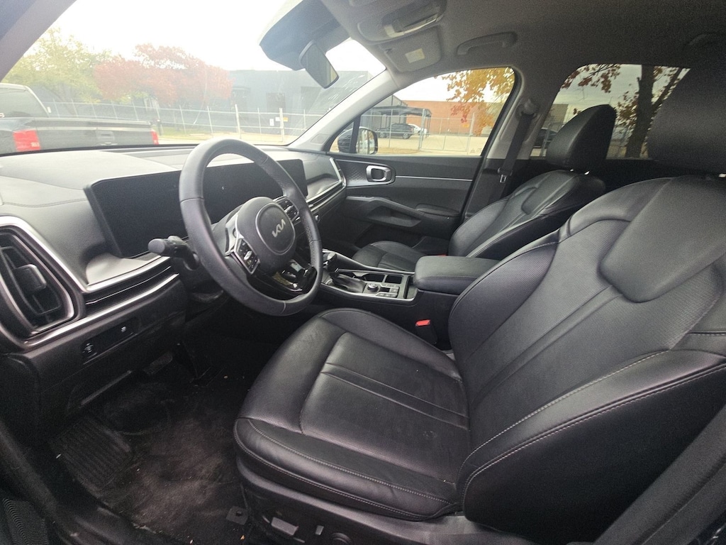 Used 2024 Kia Sorento S SUV