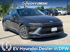 2025 Hyundai Sonata Hybrid SEL Sedan