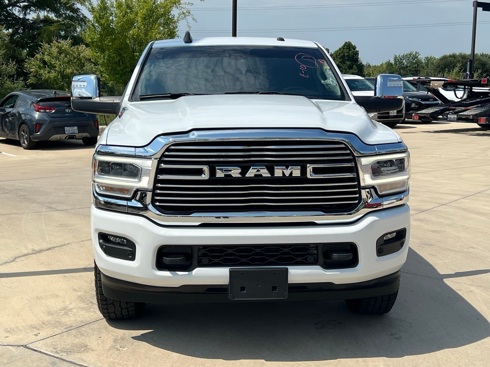 2024 Ram 2500 Laramie photo 2
