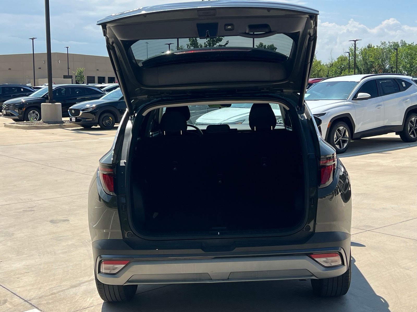 2025 Hyundai Tucson SEL - Photo 14