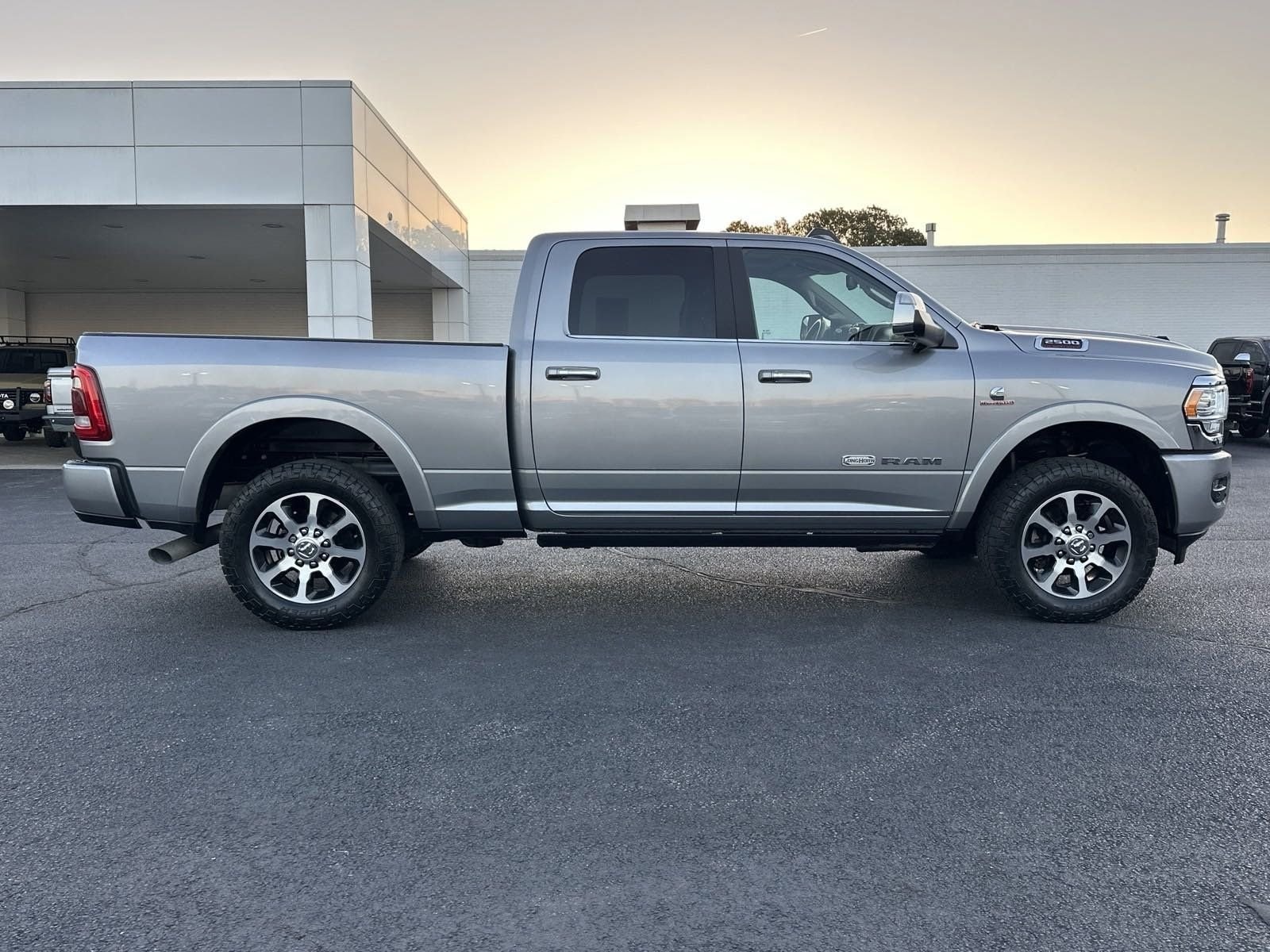 Used 2022 RAM Ram 2500 Pickup Laramie Longhorn with VIN 3C6UR5GL2NG431972 for sale in Carrollton, TX