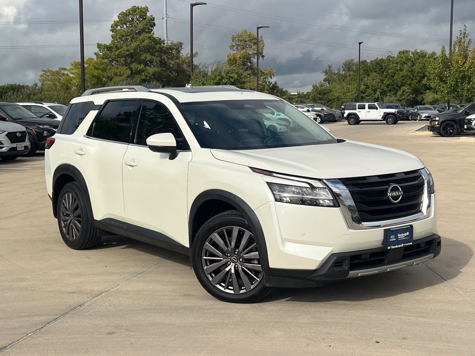 2023 Nissan Pathfinder
