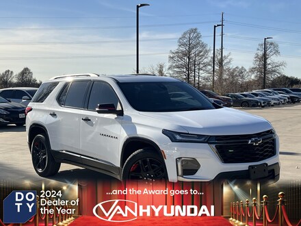 2023 Chevrolet Traverse Premier SUV