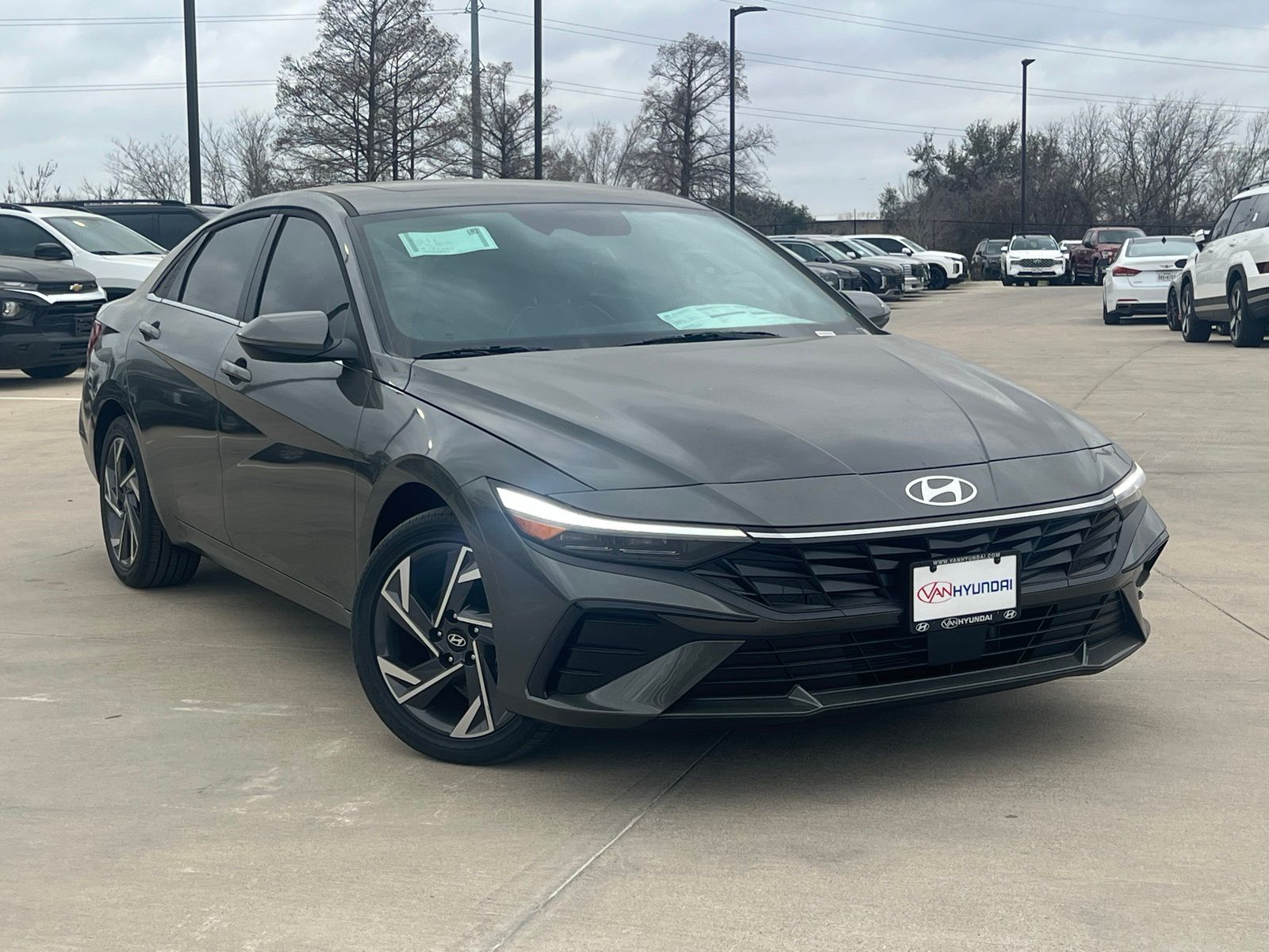 New 2026 Hyundai Elantra Hybrid Limited