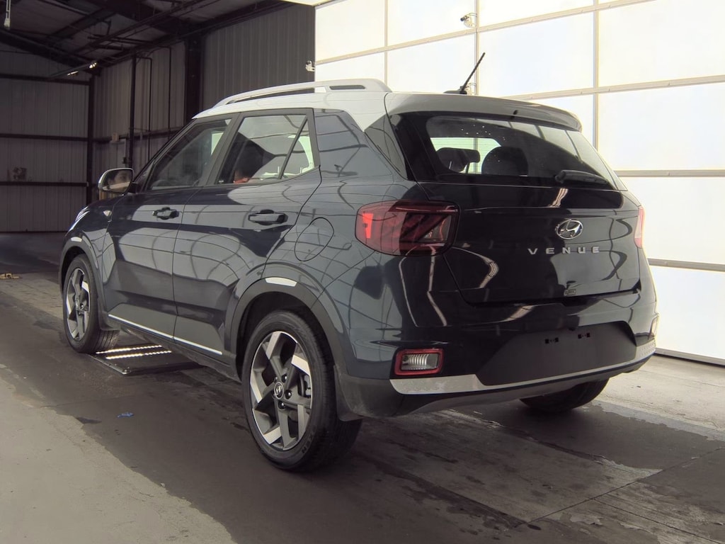 Certified 2025 Hyundai Venue Limited SUV