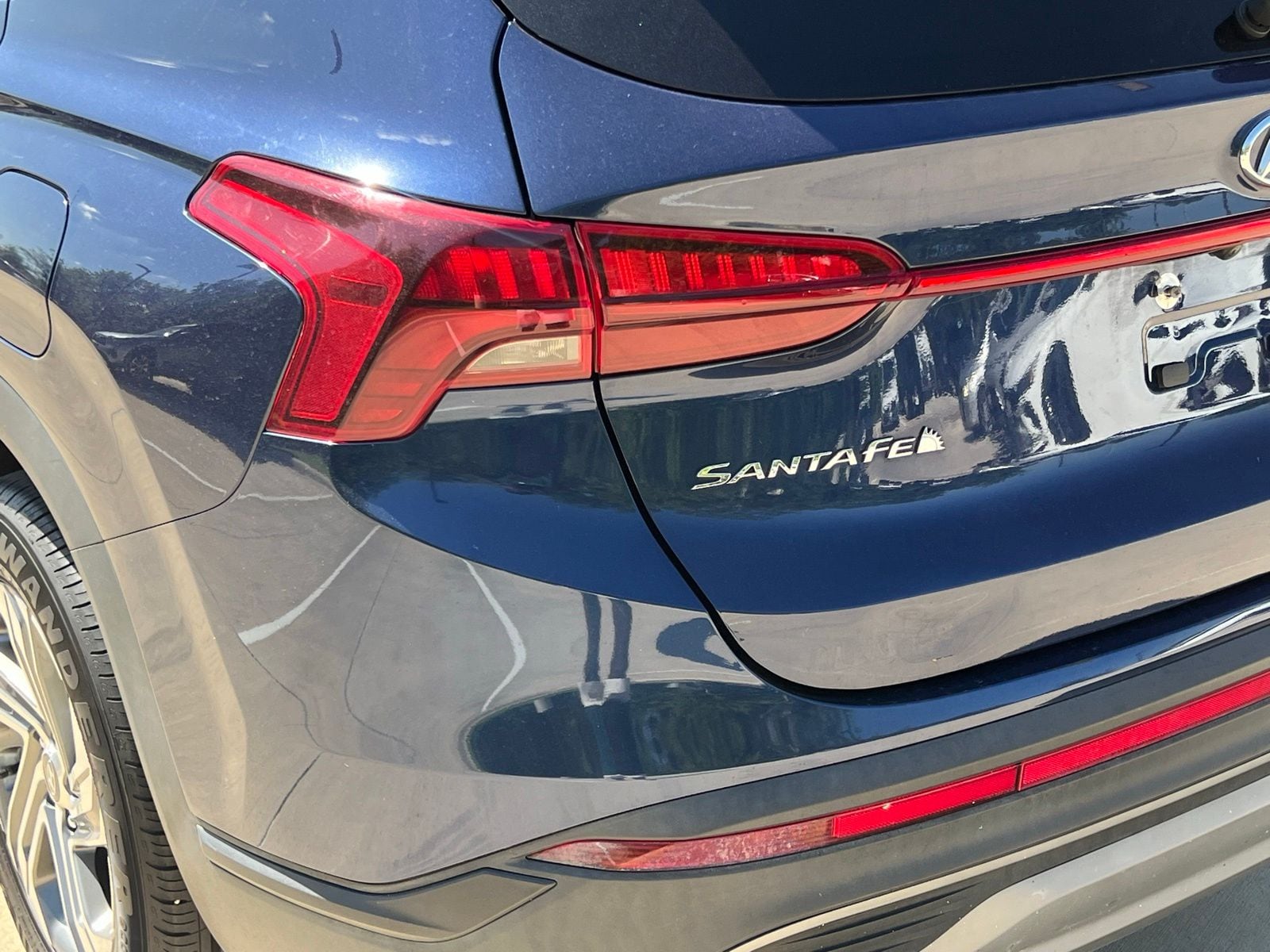 2021 Hyundai Santa Fe SE - Photo 12