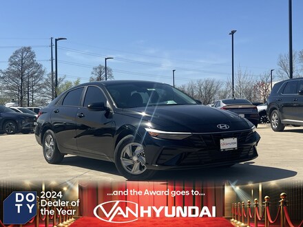 2026 Hyundai Elantra SE Sedan