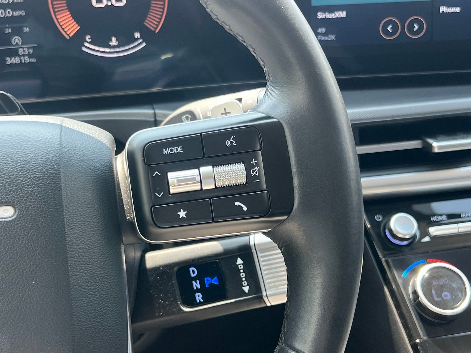 2025 Hyundai Santa Fe SEL - Photo 32