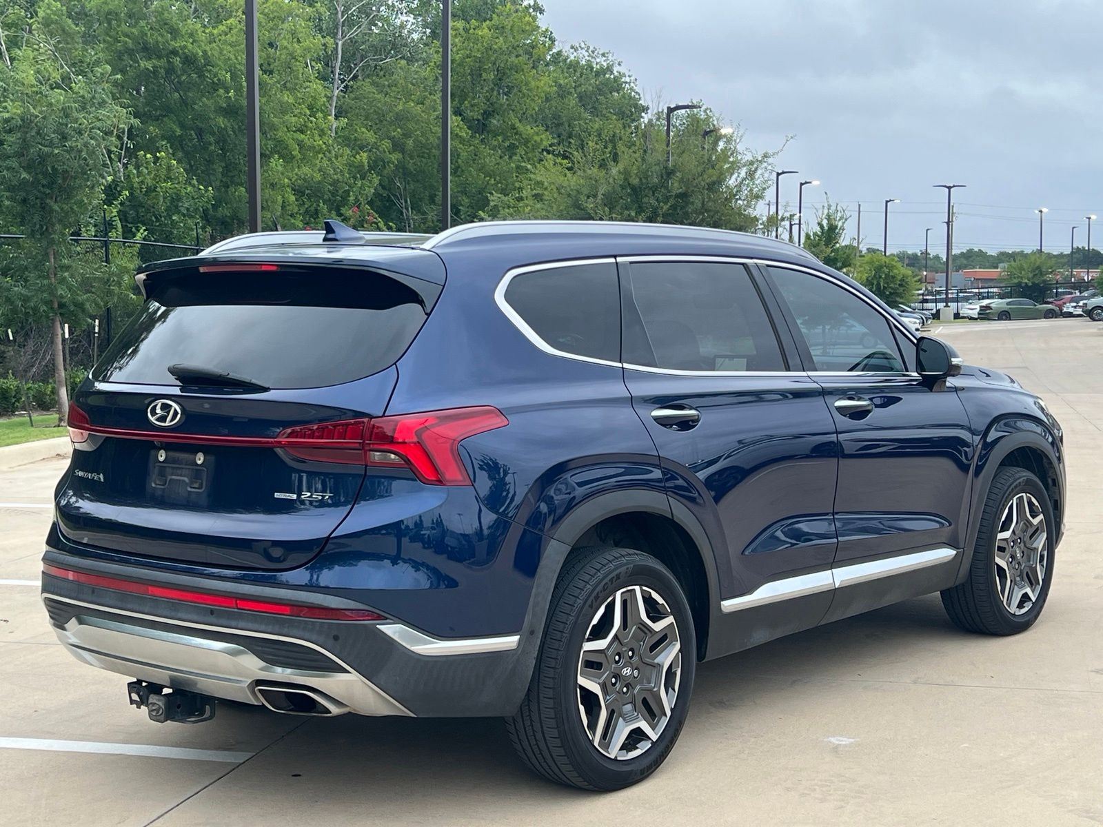 2023 Hyundai Santa Fe Limited - Photo 12