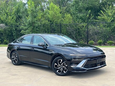 2024 Hyundai Sonata SEL Sedan