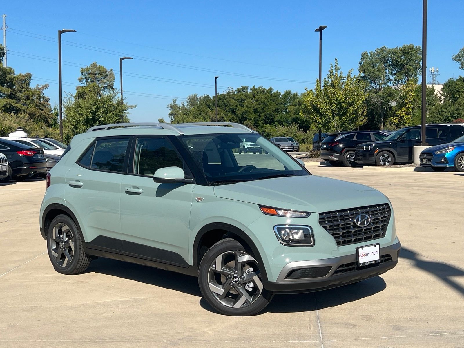 Mirage Green 2026 Hyundai Venue SUV / Crossover Front-Wheel Drive Continuously Variable Transmission