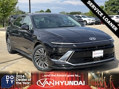 2025 Hyundai Sonata Hybrid Limited Sedan