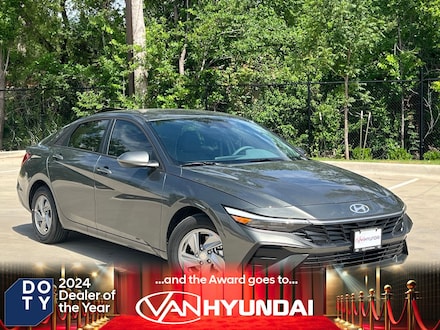 2026 Hyundai Elantra SE Sedan