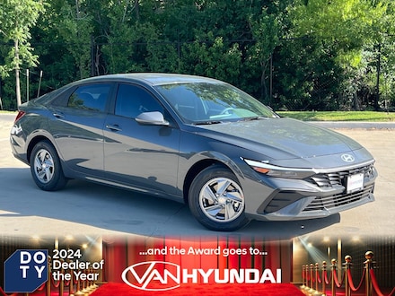 2026 Hyundai Elantra SE Sedan