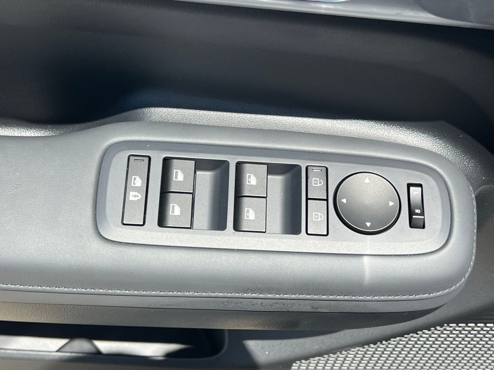 2026 Hyundai Santa Fe SEL - Photo 25